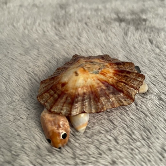 Sea Shell Figurines Set of 3 Mouse, Turtle & Lion - Picture 6 of 16